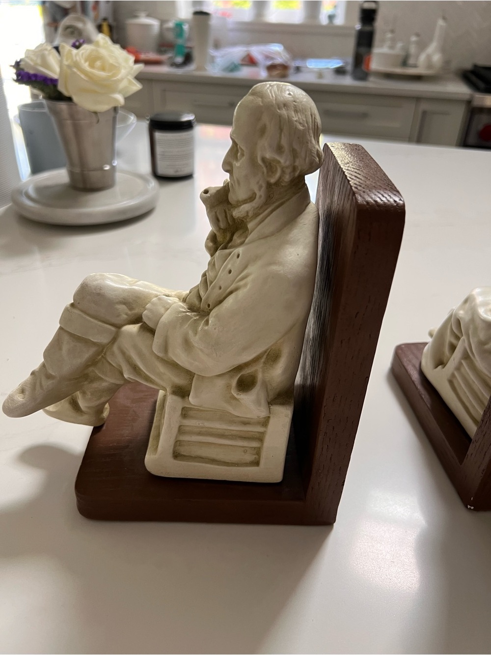 Vintage- Cream Ceramic Elderly Couple Bookends 1950-70 made in Canada - Picture 8 of 11